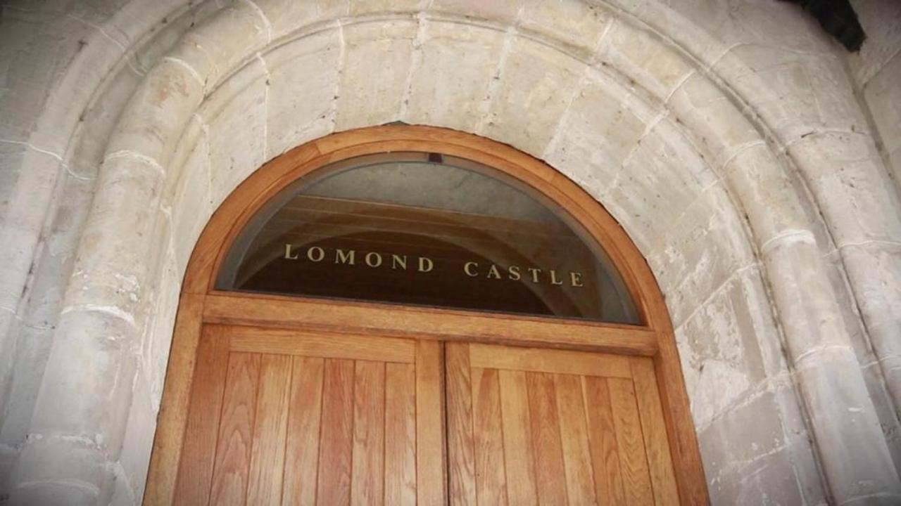 卢斯Lomond Castle Penthouse公寓 外观 照片