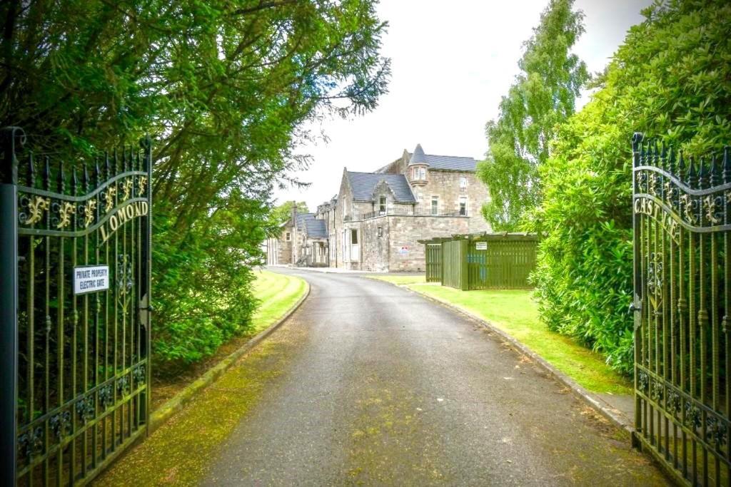 卢斯Lomond Castle Penthouse公寓 外观 照片